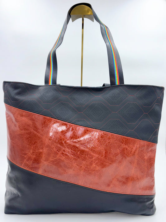 XXL Fine Leather Tote in Black and Red